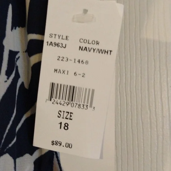 Maxi dress - Picture 6 of 6